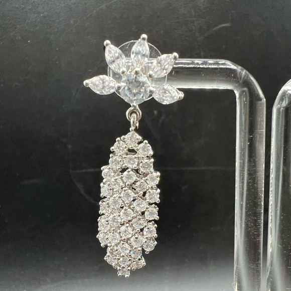 SOLD - Picture 9 of 11